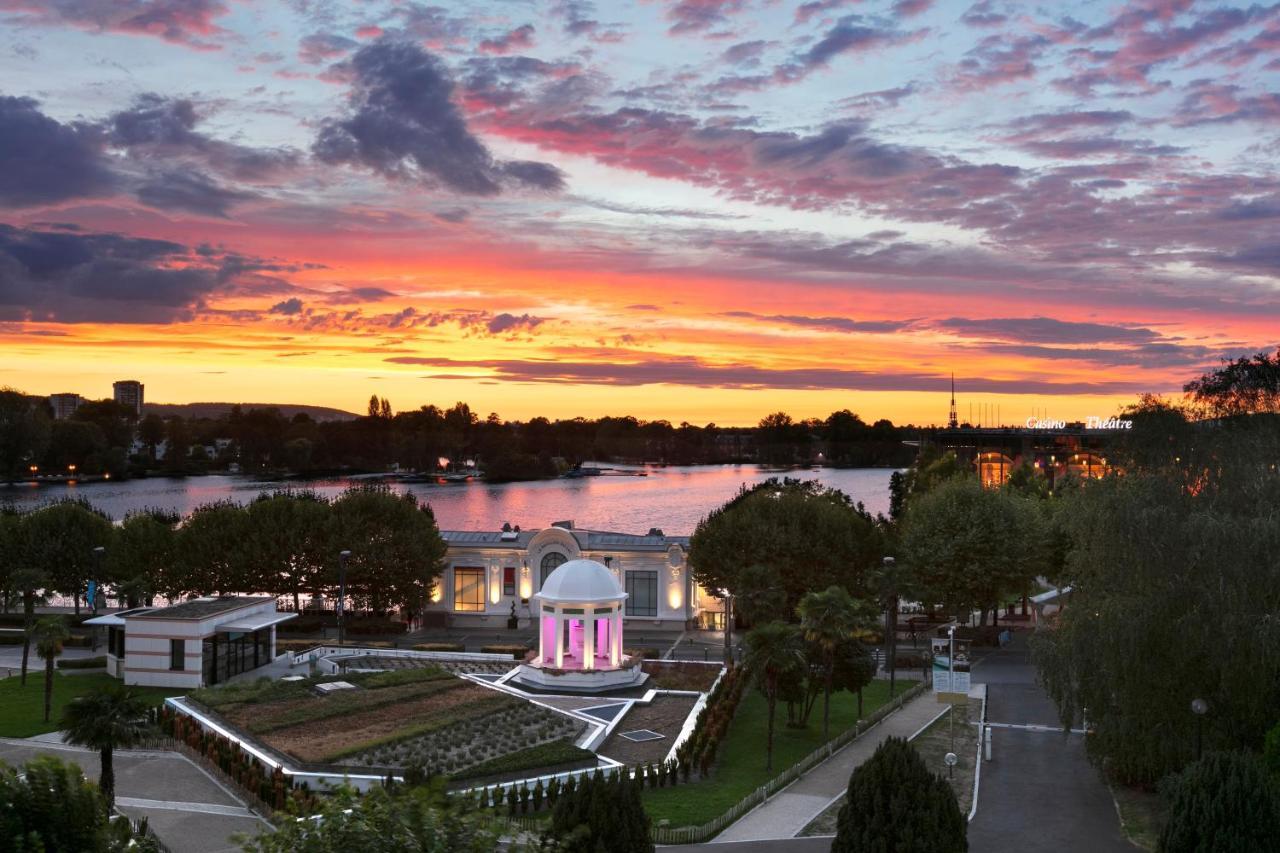 Hotel Barriere Le Grand Hotel Enghien-Les-Bains Bagian luar foto